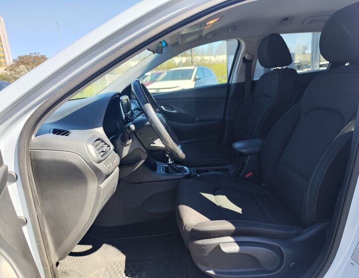 Hyundai i30 Kombi 1,4 l 103 kw