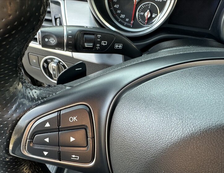 Mercedes-Benz GLE SUV / Terénní 3,0 l 190 kw