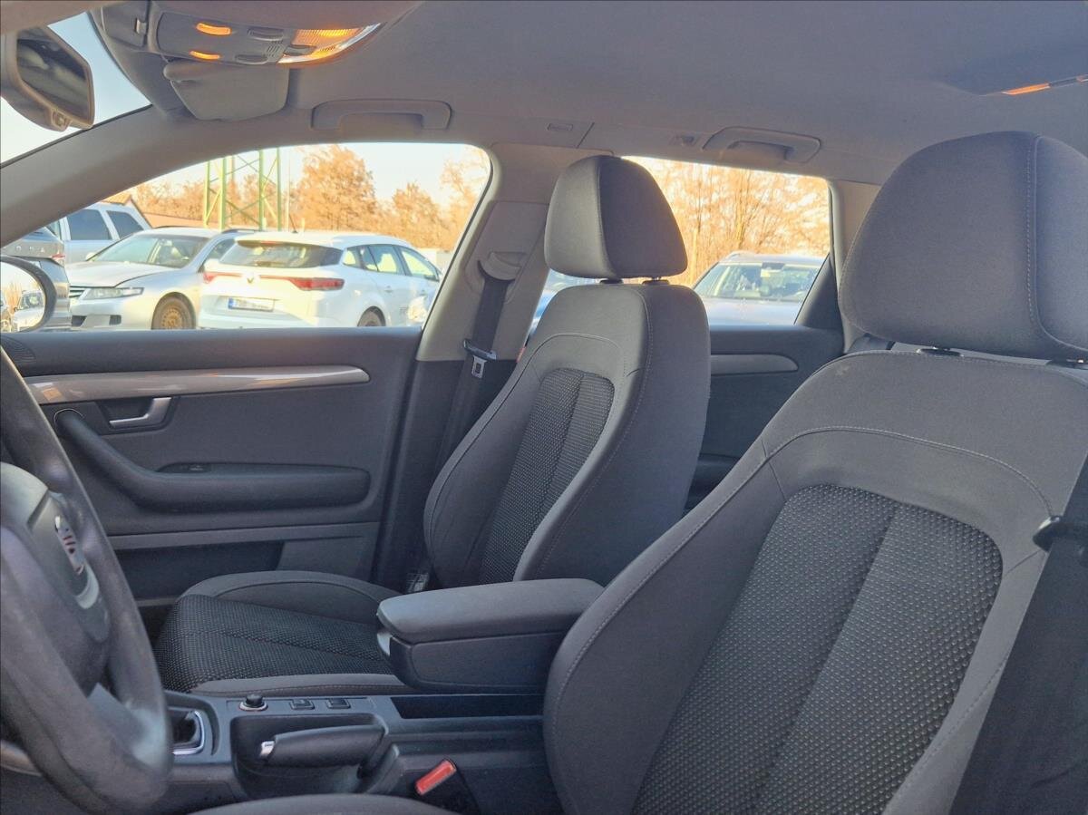 Seat Exeo Kombi 2,0 l 105 kw