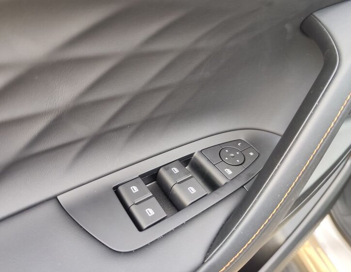 MG Ostatní Hatchback 1,5 l 200 kw