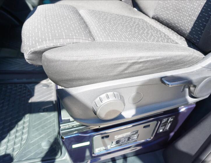 Mercedes-Benz Sprinter 13