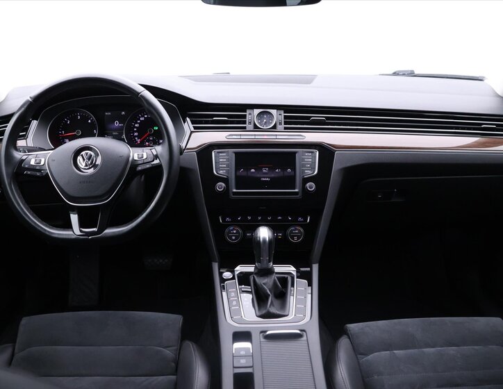 Volkswagen Passat Kombi 2,0 l 140 kw