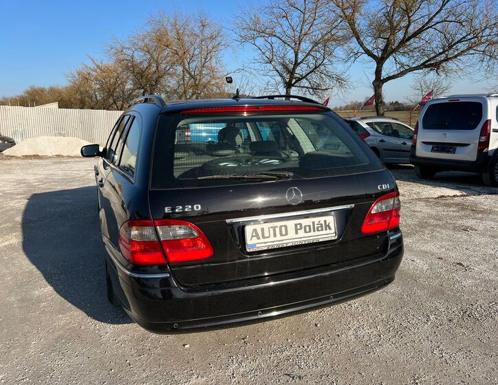 Mercedes-Benz Třídy E 7