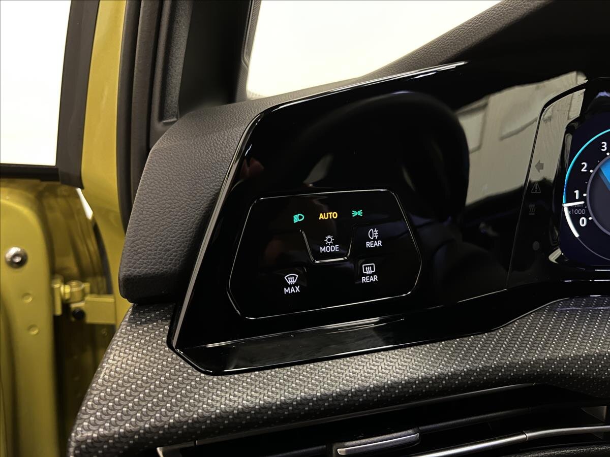 Volkswagen Golf Hatchback 1,5 l 110 kw