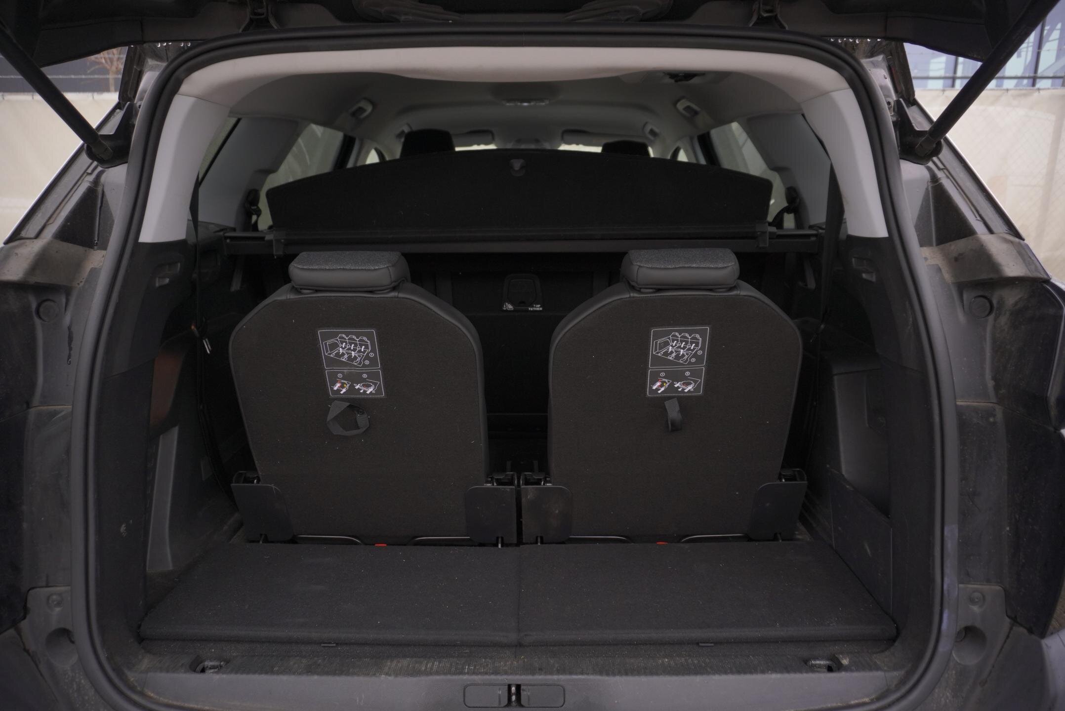 Peugeot 5008 SUV 1,2 l 96 kw