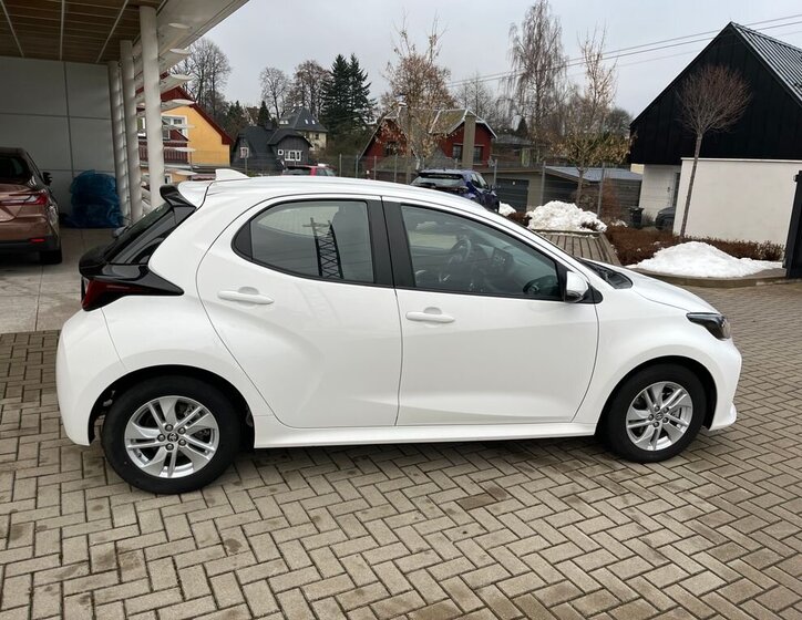 Toyota Yaris Hatchback 1,5 l 68 kw