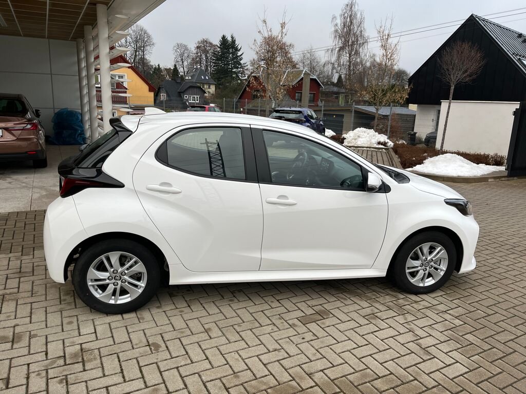 Toyota Yaris Hatchback 1,5 l 68 kw