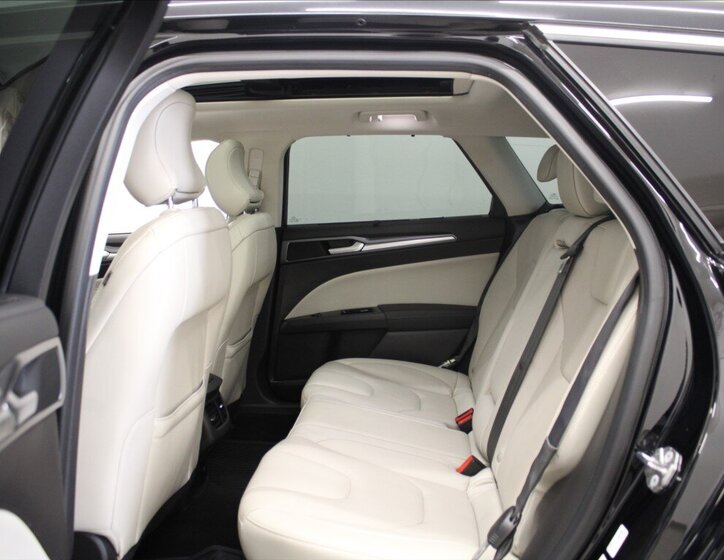 Ford Mondeo Kombi 2,0 l 177 kw