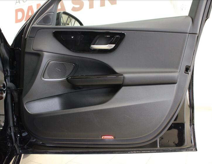 Mercedes-Benz Třídy C 11