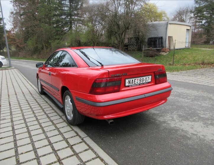 Opel Calibra Kupé 2,0 l 85 kw