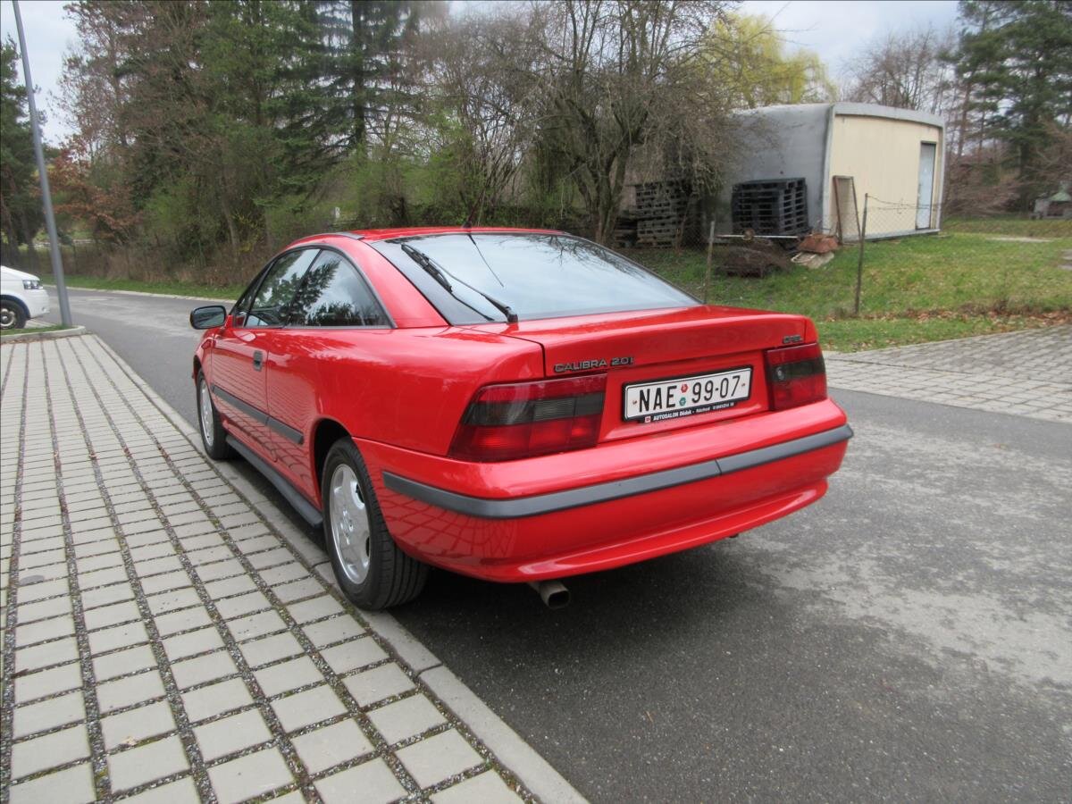 Opel Calibra Kupé 2,0 l 85 kw