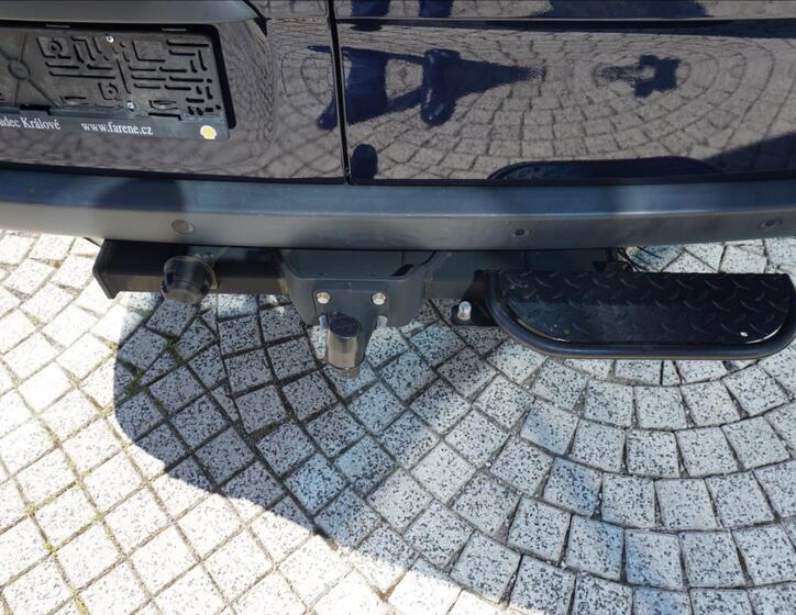 Mercedes-Benz Sprinter 8