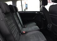 Volkswagen Touran 13