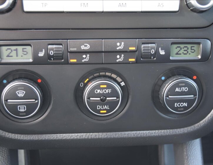 Volkswagen Golf Kombi 1,6 l 75 kw