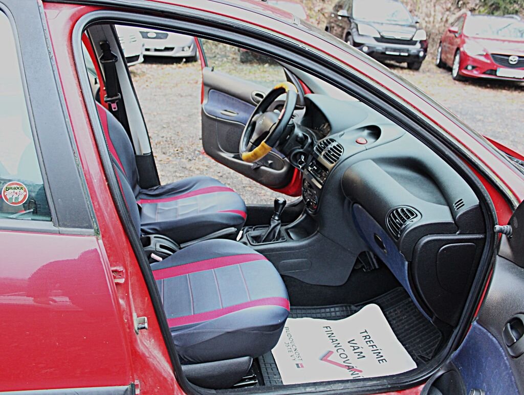 Peugeot 206