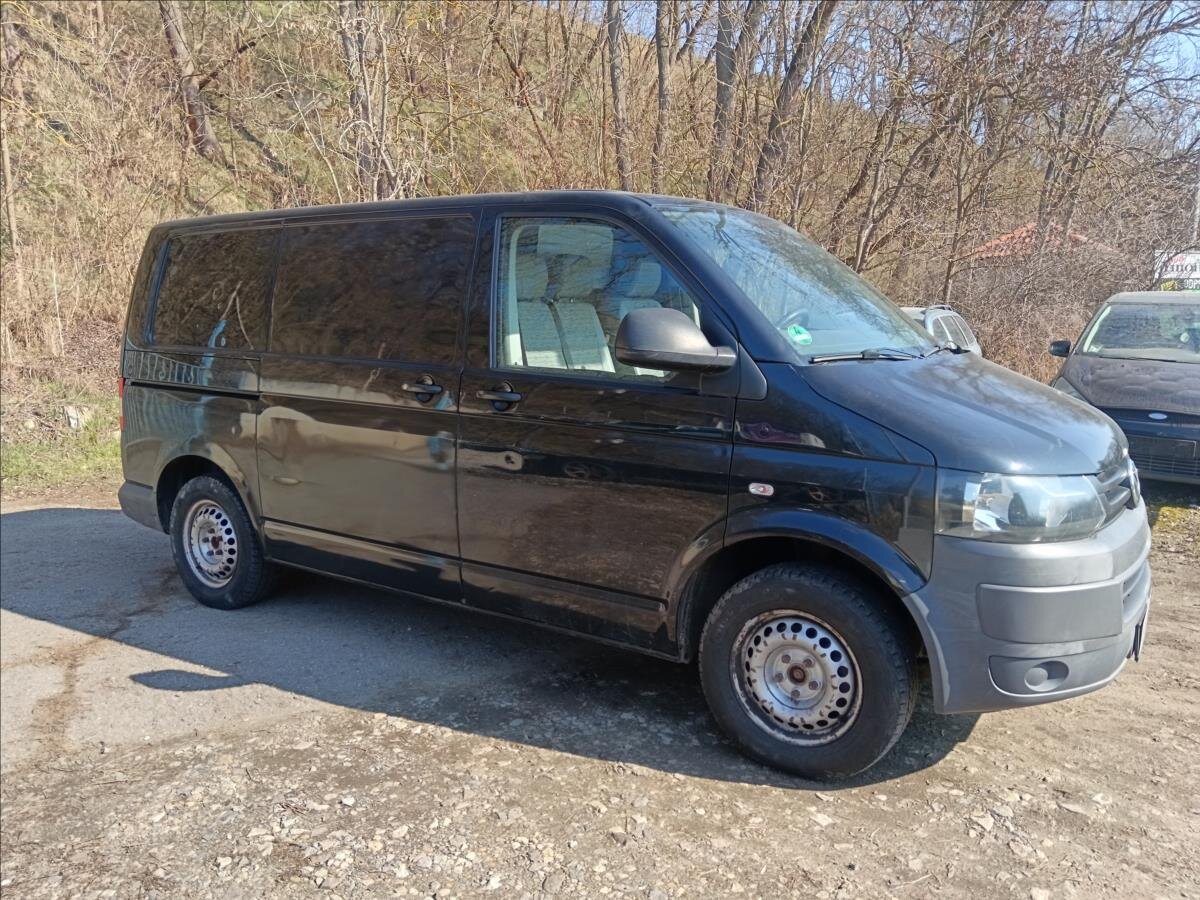 Volkswagen Transporter Skříň 2,0 l 75 kw