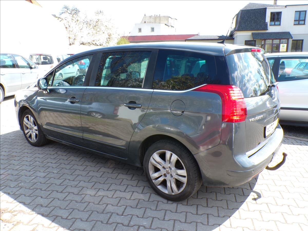 Peugeot 5008 Kombi 1,6 l 115 kw