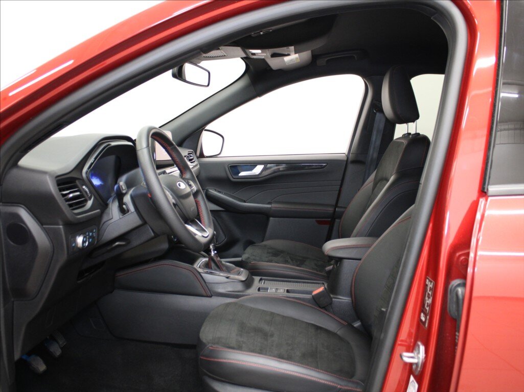 Ford Kuga SUV 1,5 l 110 kw