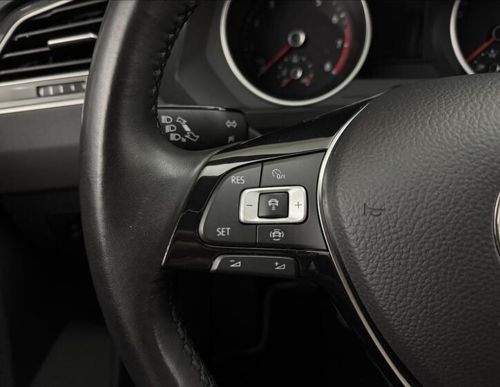 Volkswagen Tiguan 10