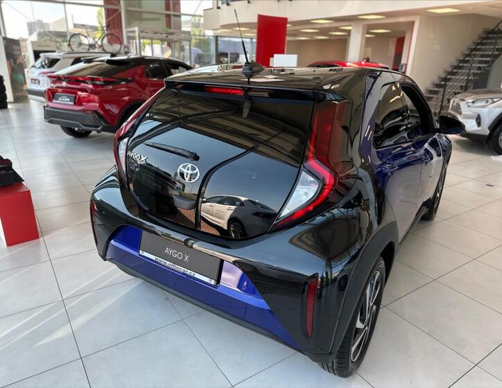 Toyota Aygo 5