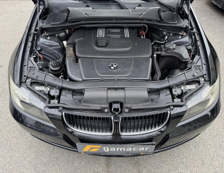 BMW Řada 3 Kombi 2,0 l 120 kw