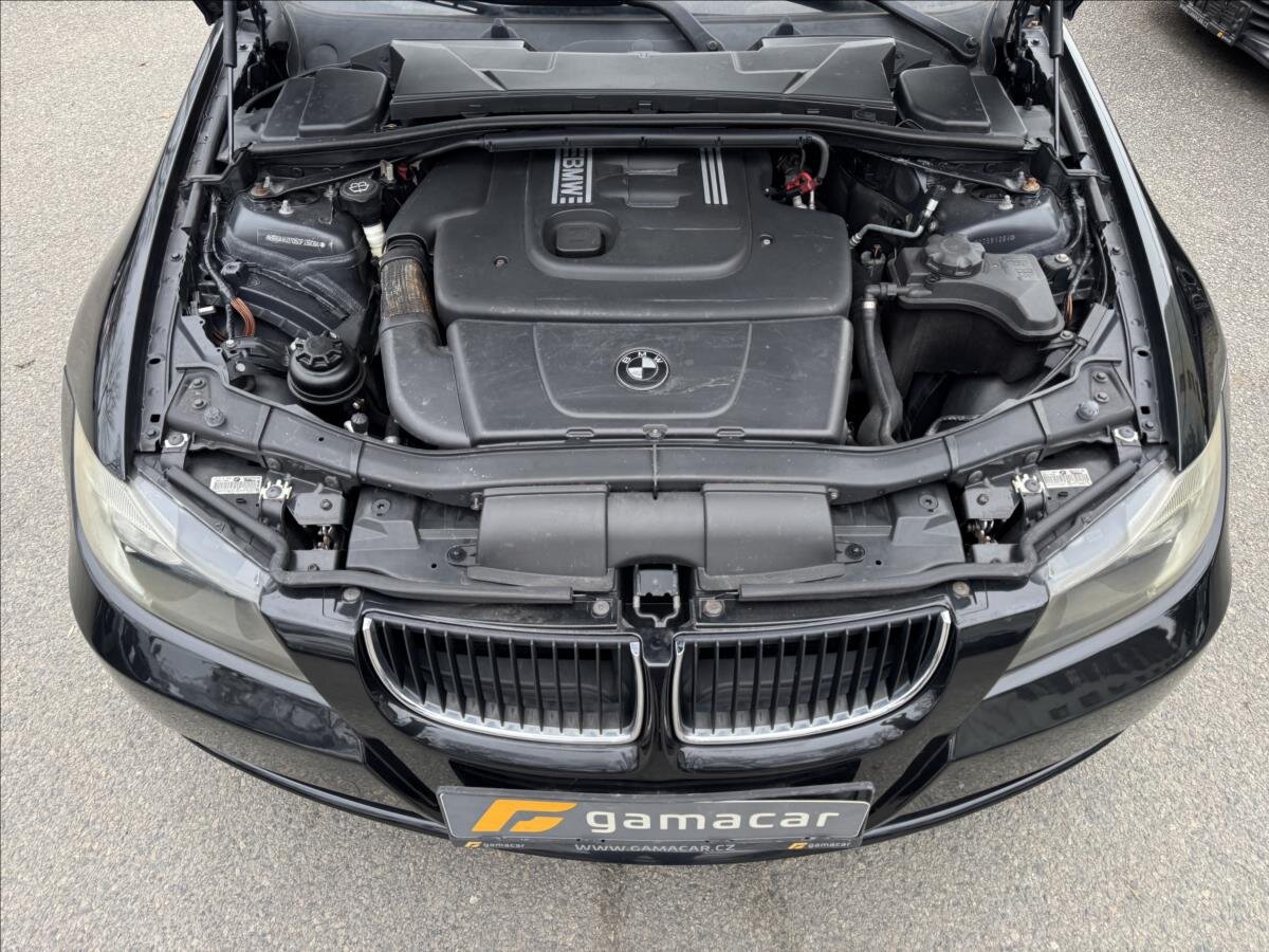 BMW Řada 3 Kombi 2,0 l 120 kw