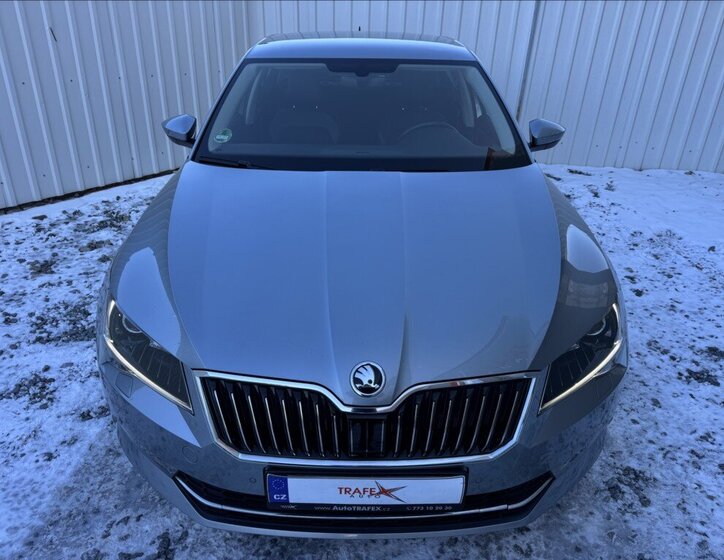 Škoda Superb 6