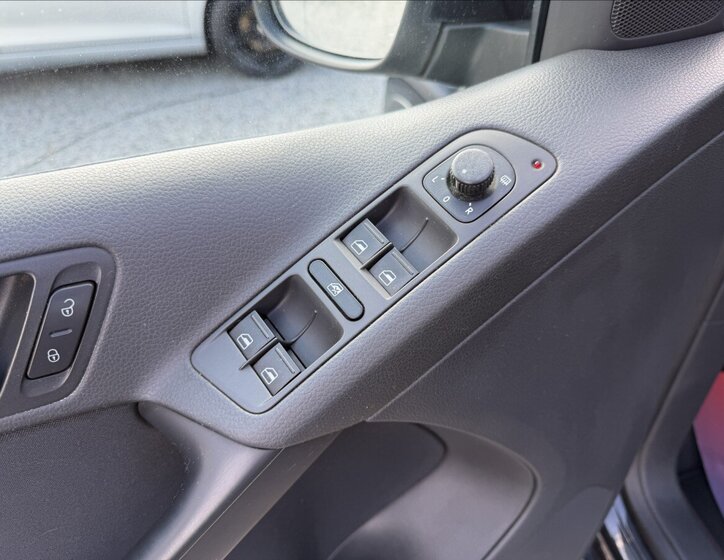 Volkswagen Tiguan SUV / Terénní 2,0 l 103 kw