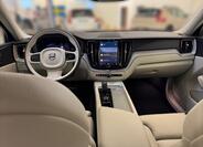 Volvo XC60 10