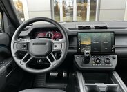 Land Rover Defender SUV / Terénní 4,4 l 467 kw
