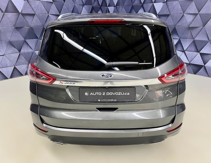 Ford S-MAX 6