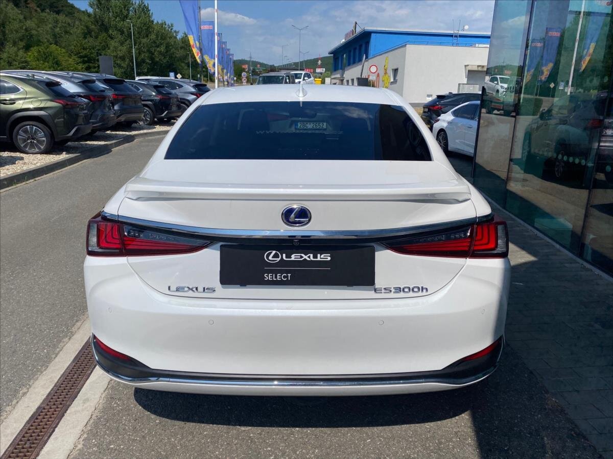 Lexus ES 300h