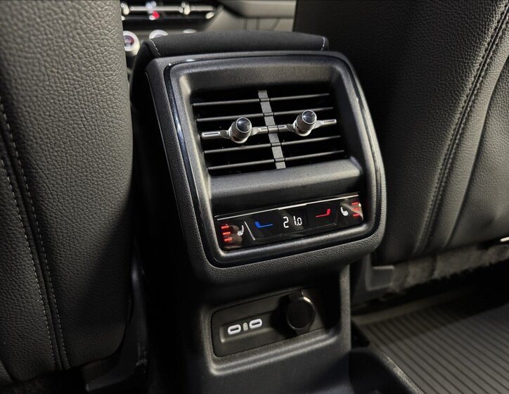 Škoda Kodiaq SUV / Terénní 1,5 l 150 kw