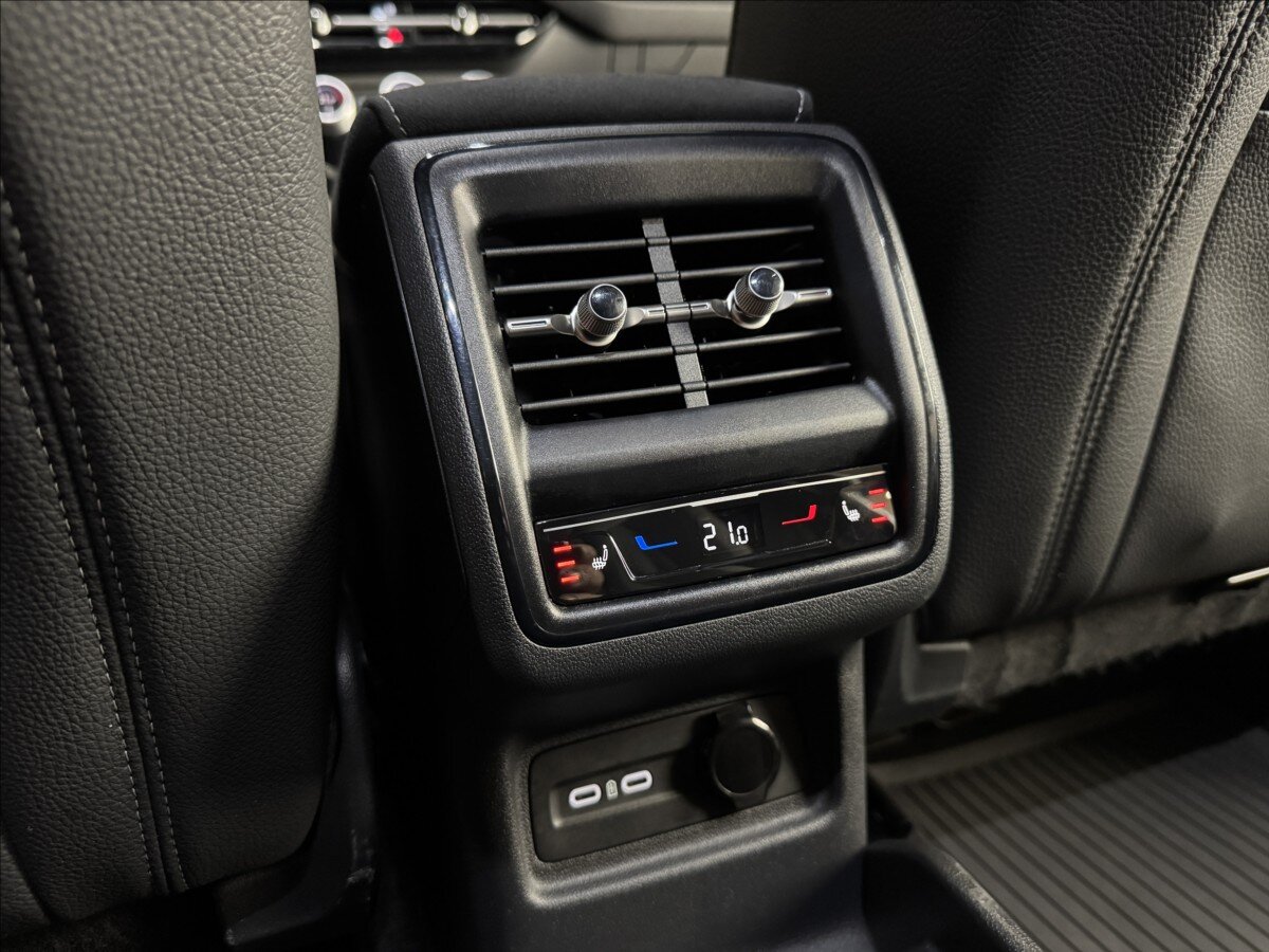 Škoda Kodiaq SUV / Terénní 1,5 l 150 kw