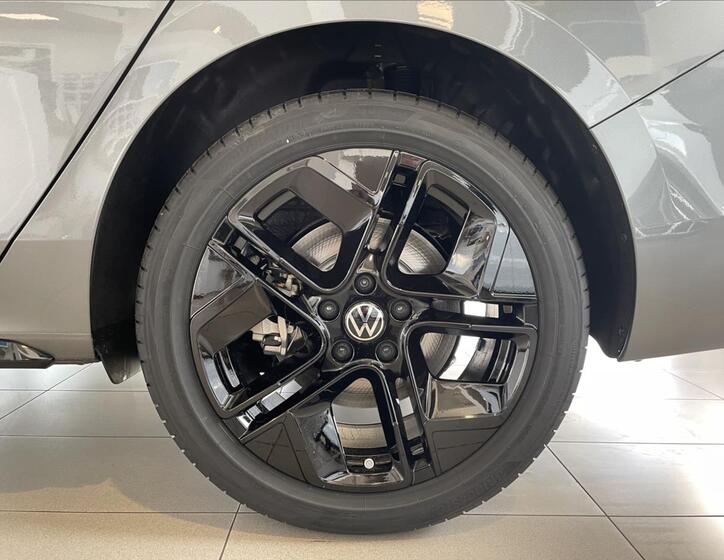 Volkswagen Passat 16