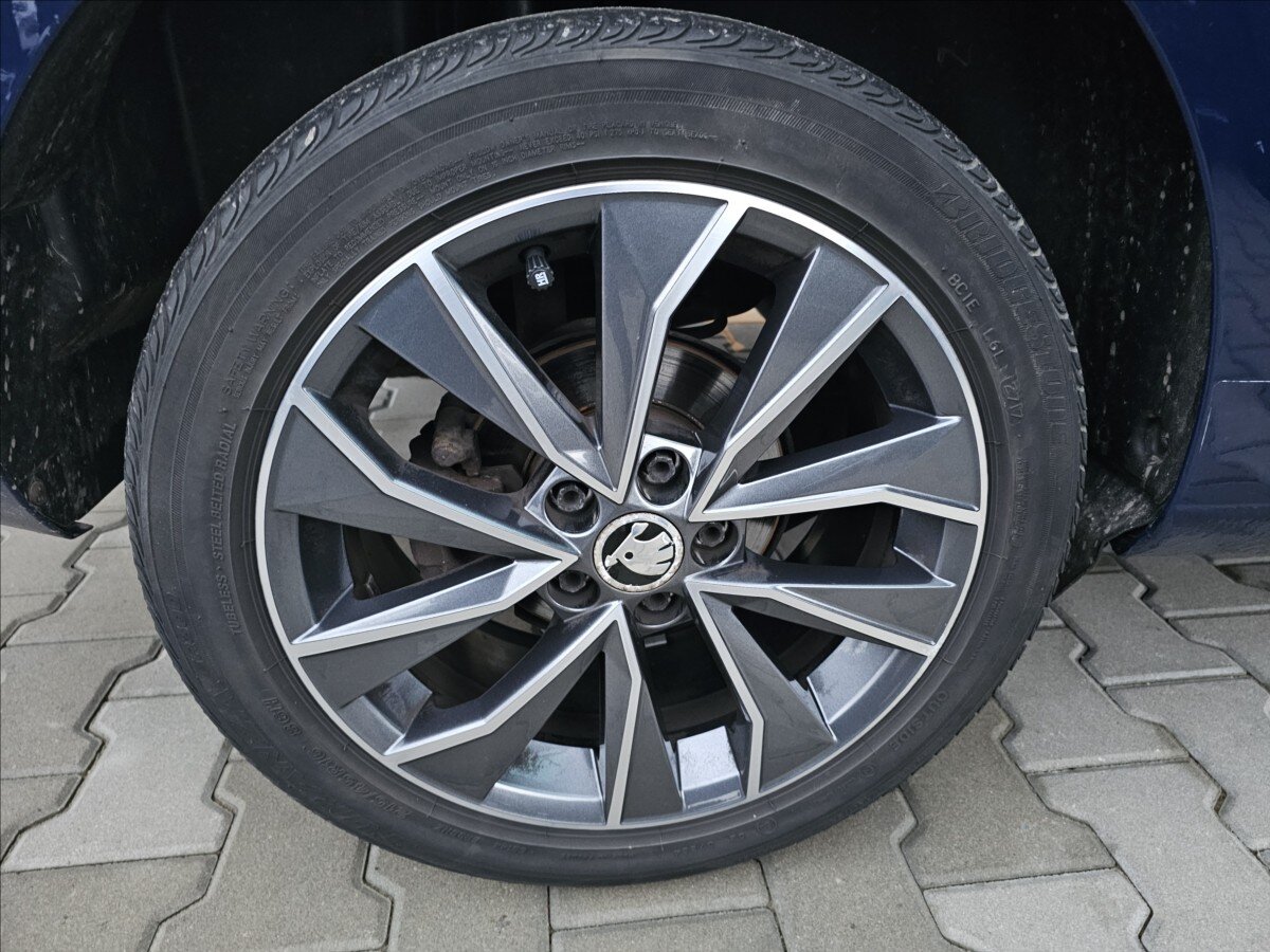 Škoda Rapid Hatchback 999,0 81 kw