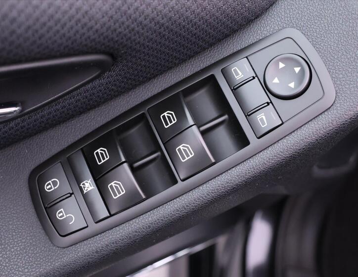 Mercedes-Benz Třídy B 13