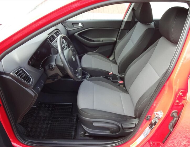 Hyundai i20 Hatchback 1,2 l 55 kw