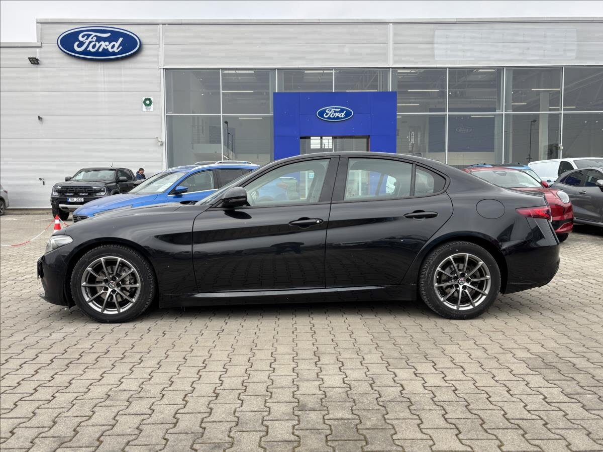 Alfa Romeo Giulia Sedan 2,1 l 132 kw