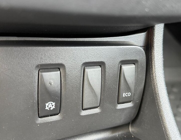 Dacia Duster SUV / Terénní 1,6 l 84 kw