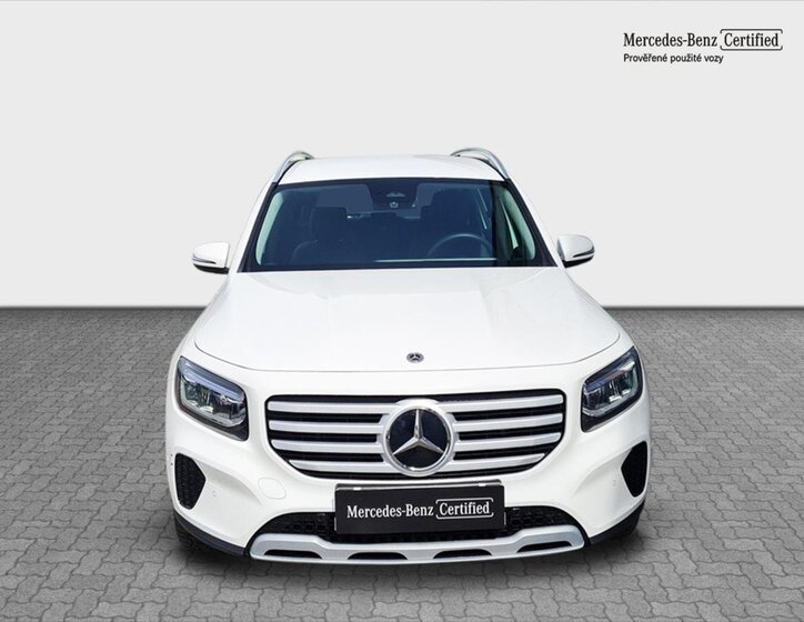 Mercedes-Benz GLB 8