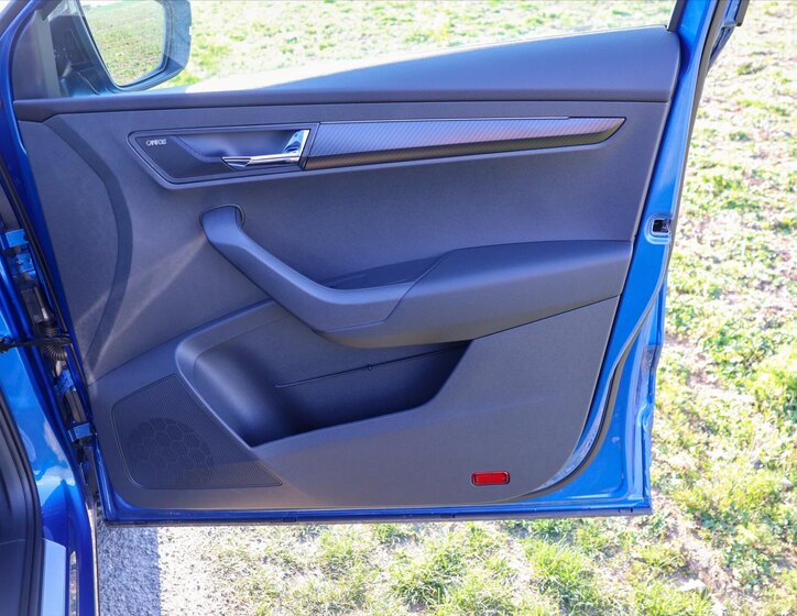 Škoda Karoq SUV / Terénní 1,5 l 110 kw