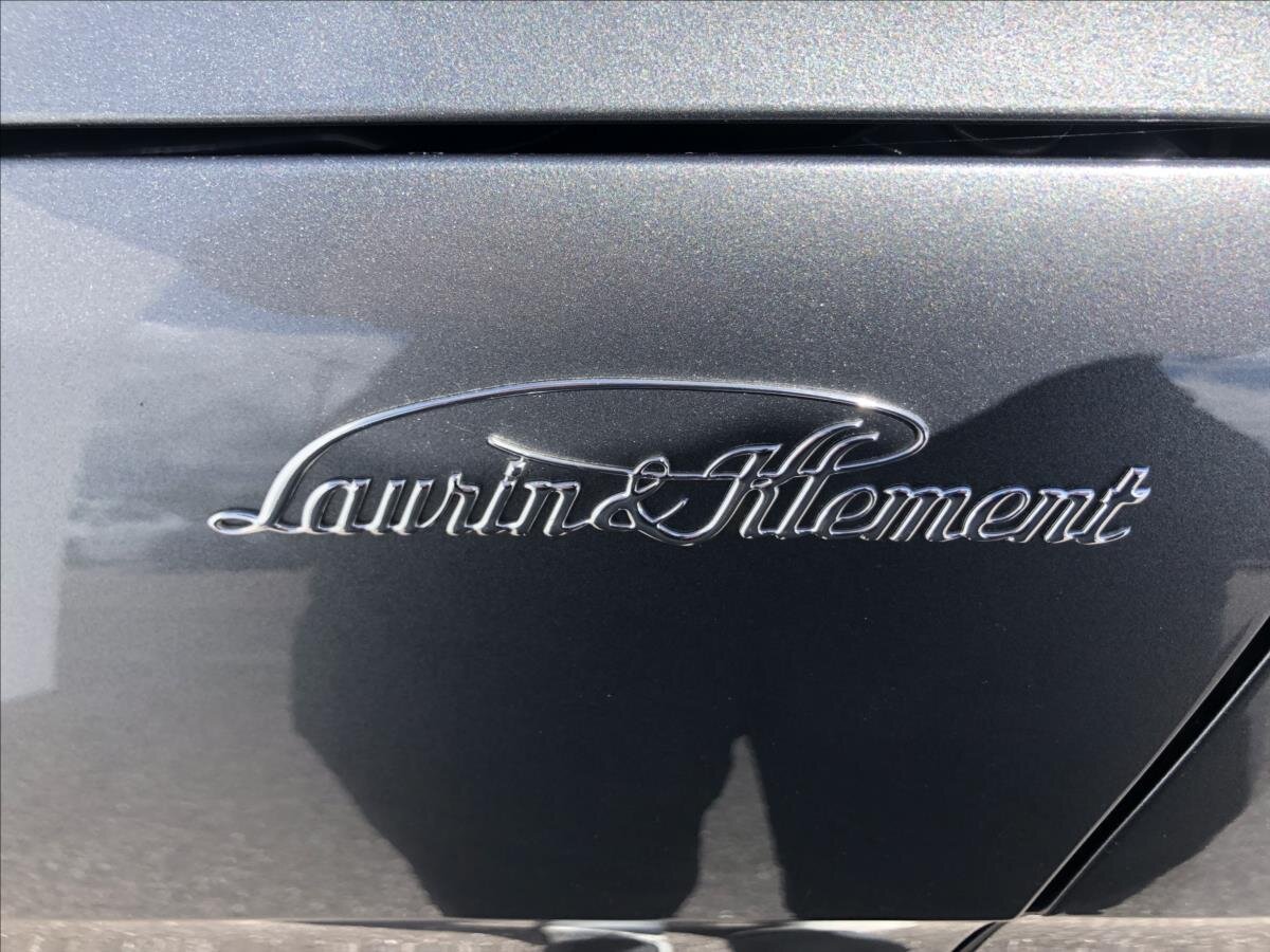 Škoda Superb Kombi 2,0 l 110 kw