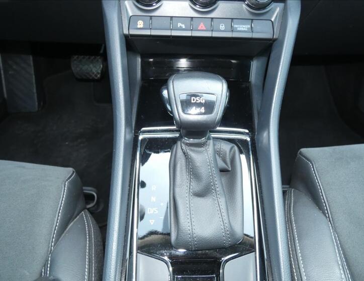 Škoda Karoq 11