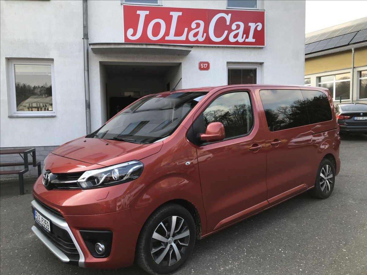 Toyota ProAce Kombi 2,0 l 110 kw