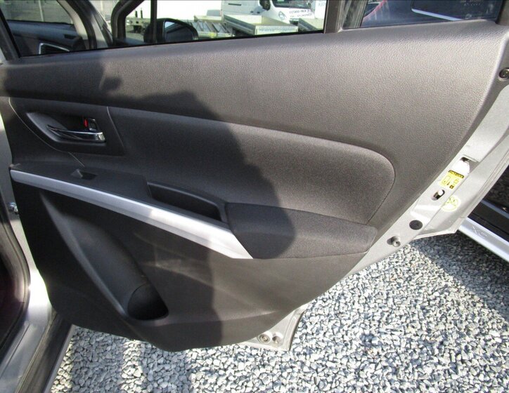 Suzuki SX4 Hatchback 998,0 82 kw