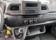 Renault Master 9