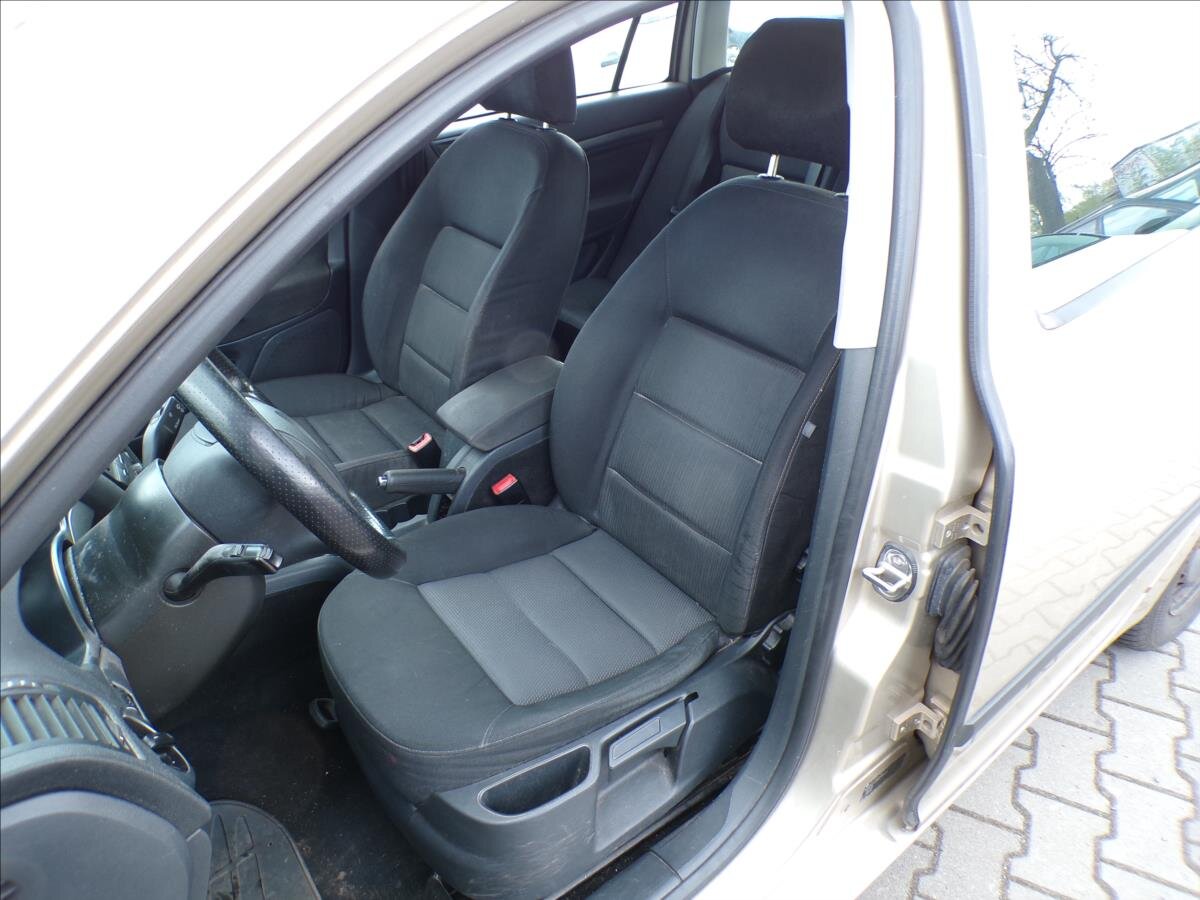 Škoda Octavia Kombi 2,0 l 103 kw