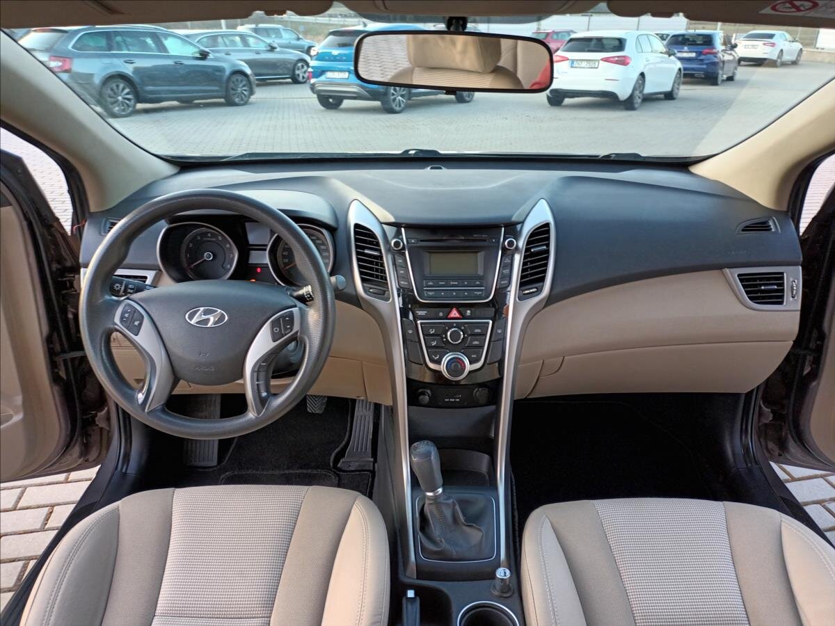 Hyundai i30 Hatchback 1,6 l 88 kw