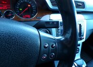 Volkswagen Passat Sedan / Limuzína 2,0 l 103 kw